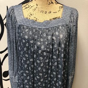Lauren Conrad blouse
